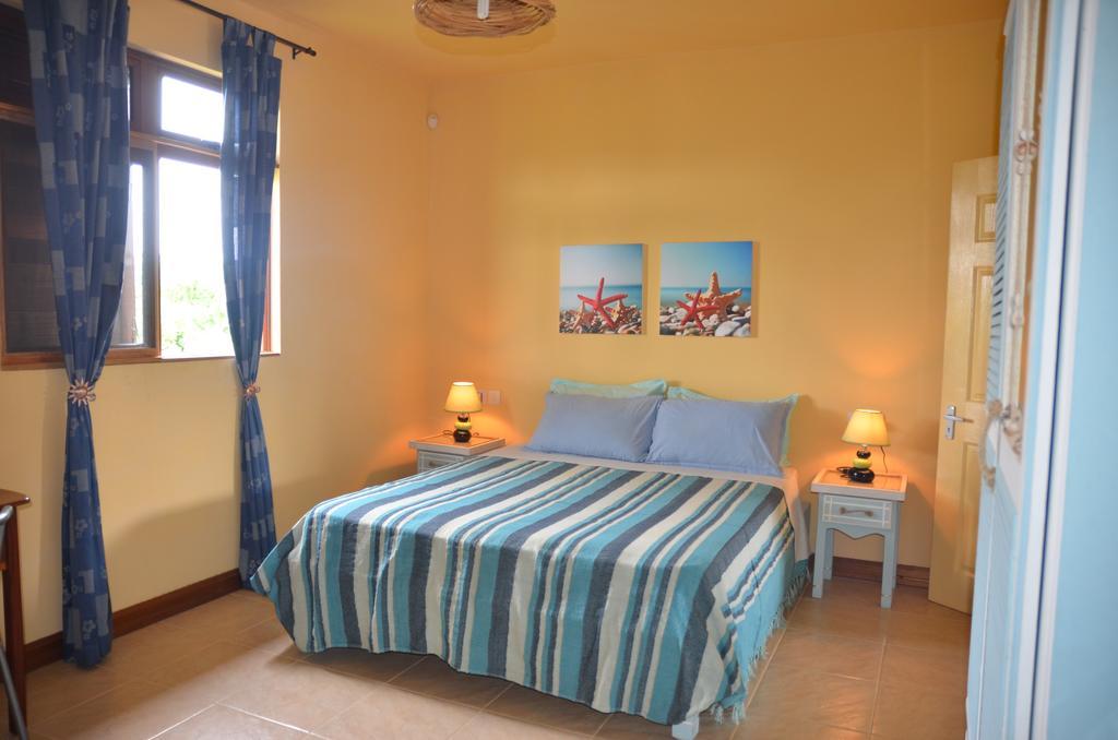 La Maison Soleil Bed & Breakfast *